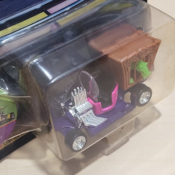 Johnny Lightning  Wacky Winners Draggin Dragon Car Die Cast Tom Daniel 1996 - Picture 9 of 10